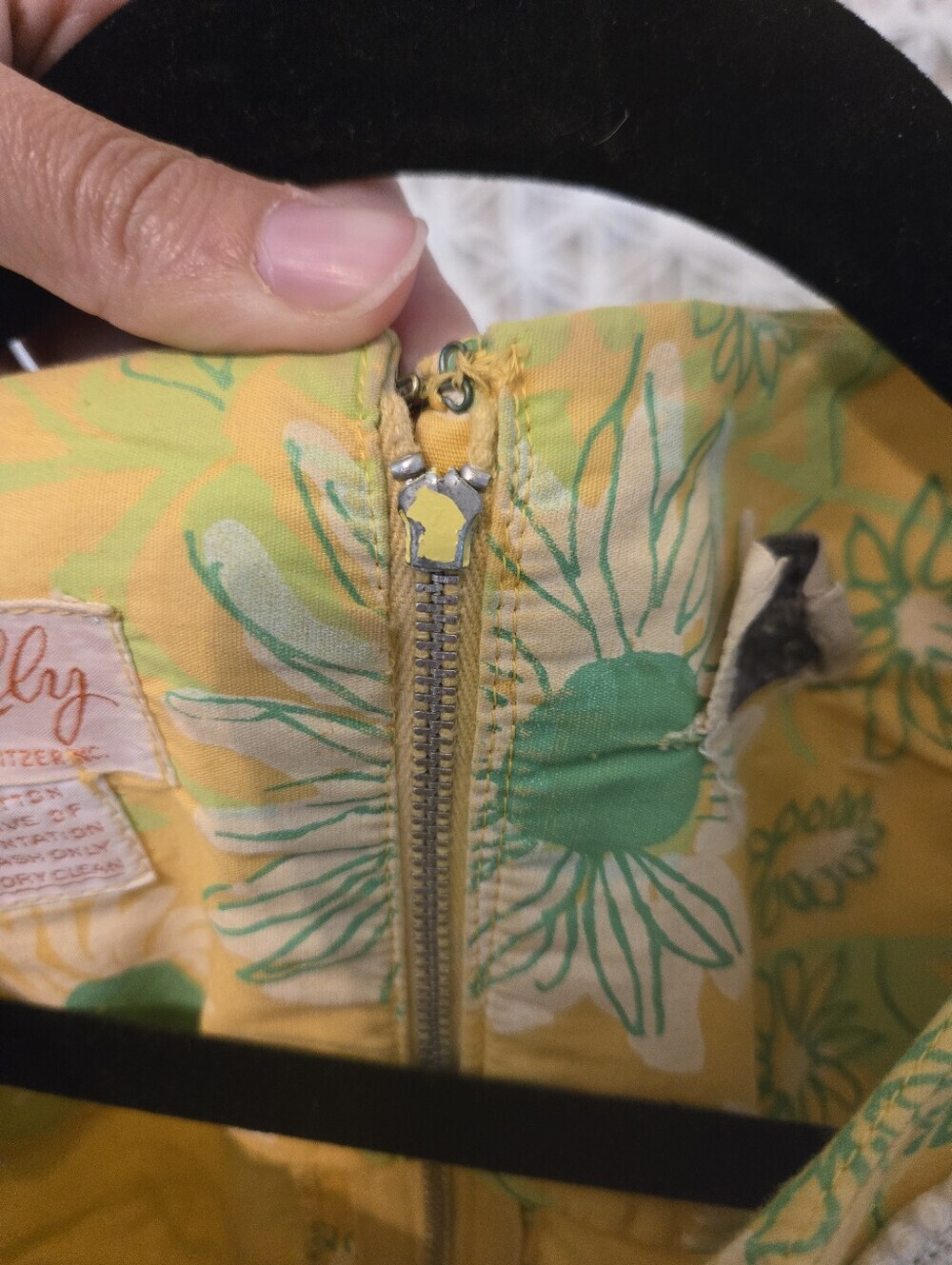 Vintage Lilly Pulitzer “The Lilly” Yellow Daisy Shift Dress 100% Cotton Mod - Picture 10 of 15